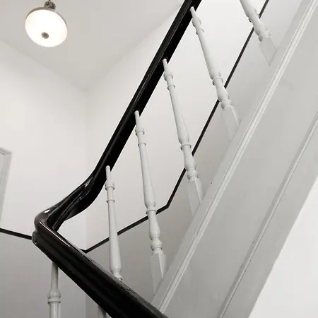 Secret Hideaways Zentrales Newyork-designapartment Mit 2 Betten Nahe Messe L Flughafen